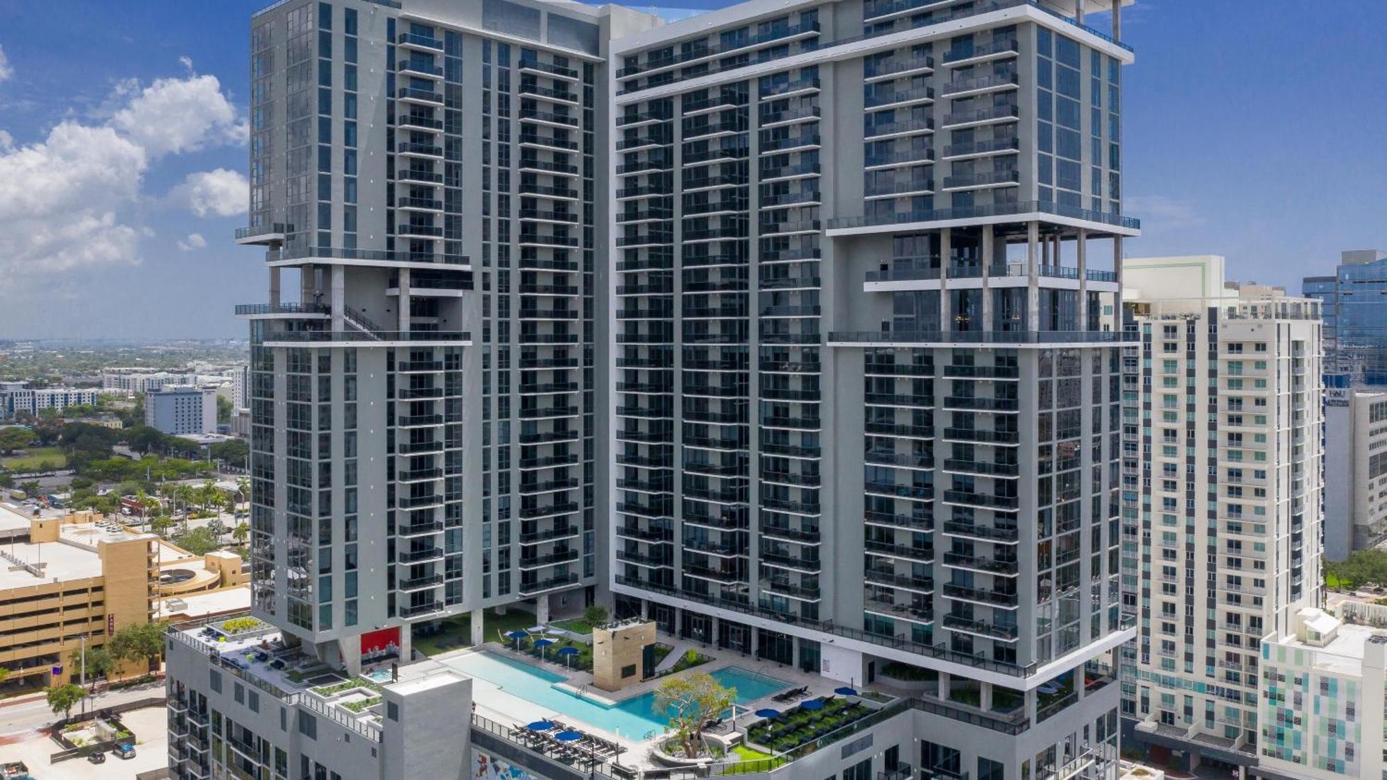 Flow Fort Lauderdale Condos By Barsala Exterior photo